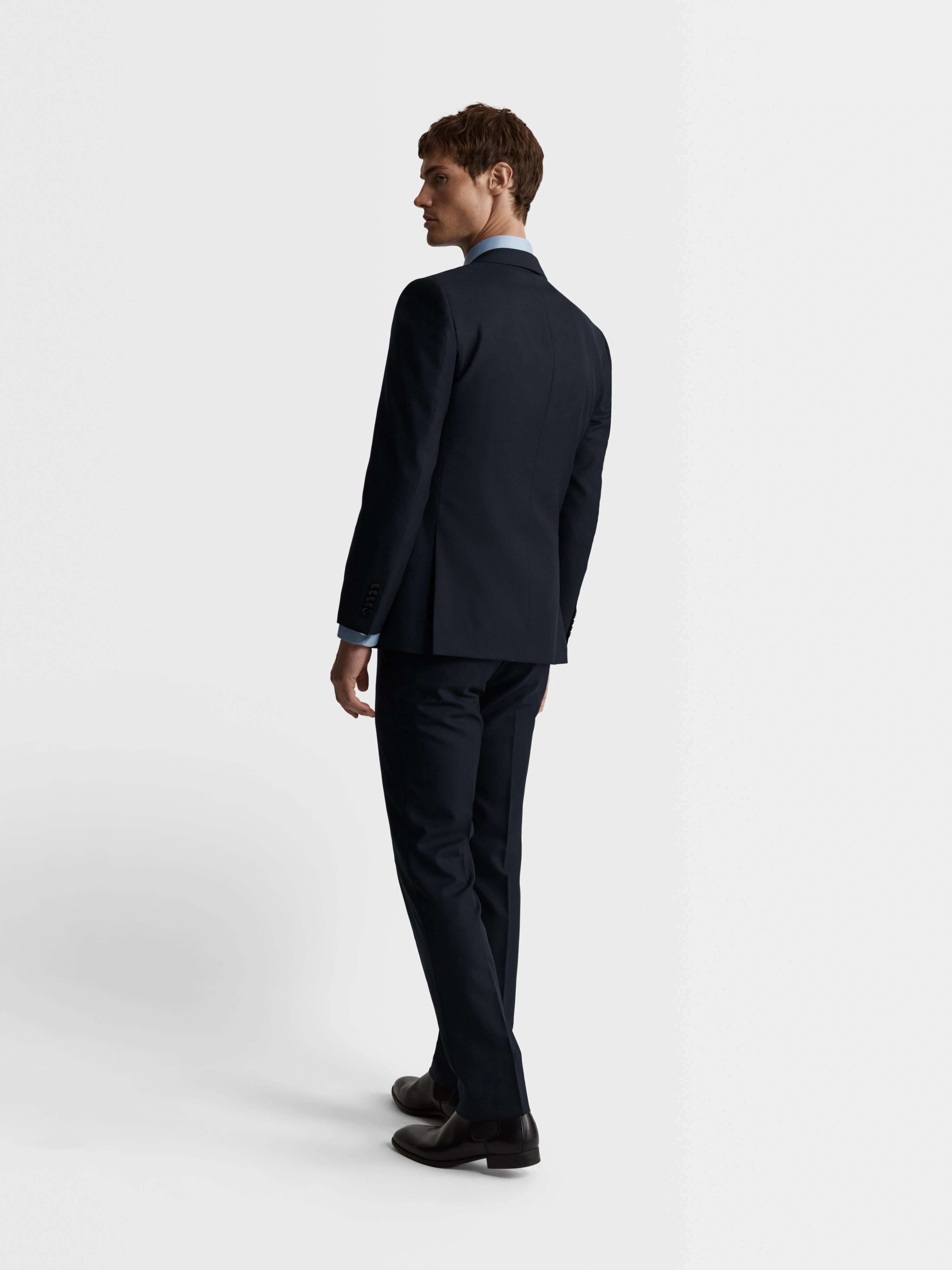 Aldgate Stilvolles Italienisches Woll-Meisterwerk: Slim Fit Anzughose Traum für den Mann